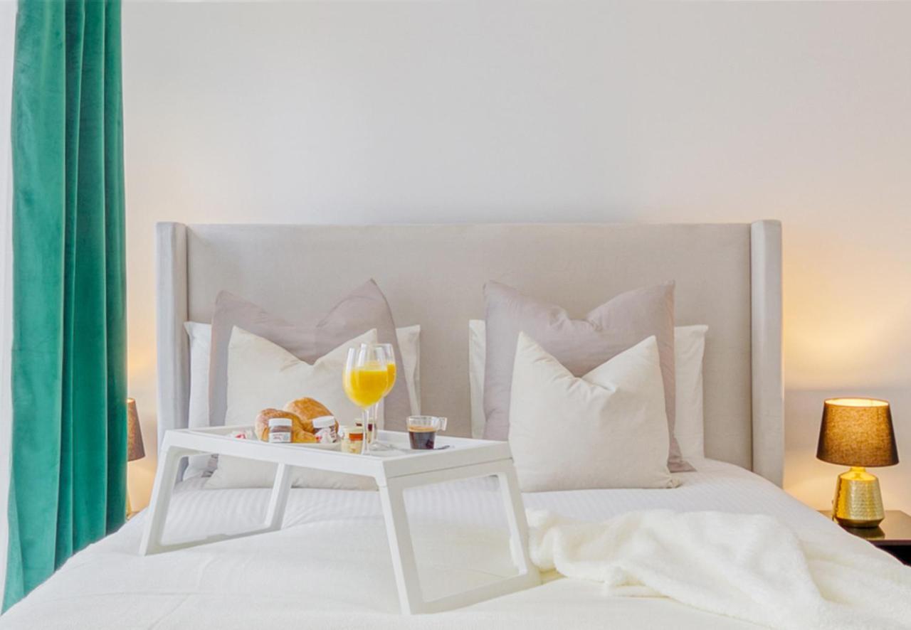 Cinema Moon Luxury - Gare 3Min - Proche Paris Apartment Massy  Ngoại thất bức ảnh