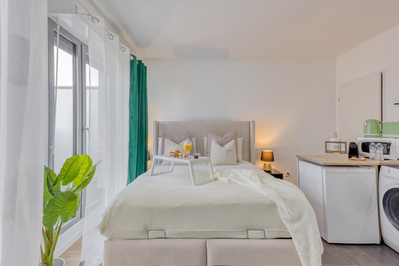 Cinema Moon Luxury - Gare 3Min - Proche Paris Apartment Massy  Ngoại thất bức ảnh