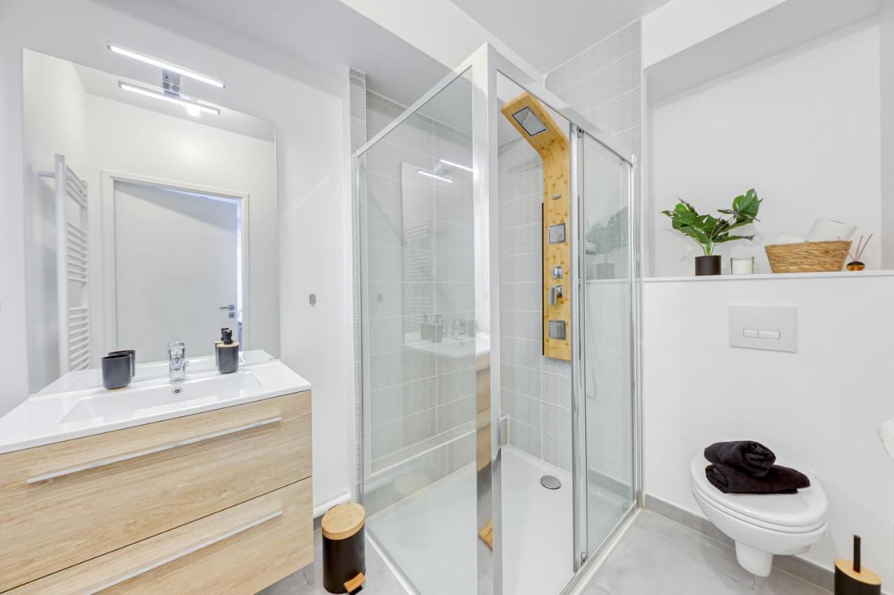 Cinema Moon Luxury - Gare 3Min - Proche Paris Apartment Massy  Ngoại thất bức ảnh